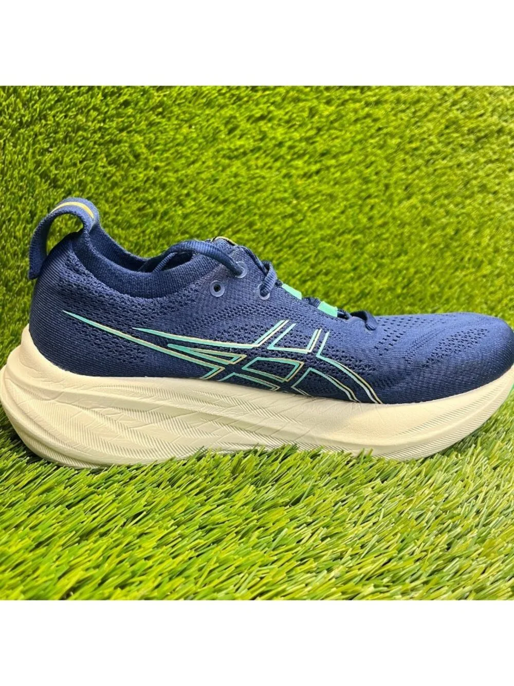 Asics Gel-Nimbus 26 Womens Size 8 Blue Beige Athletic Running Shoes Sneakers